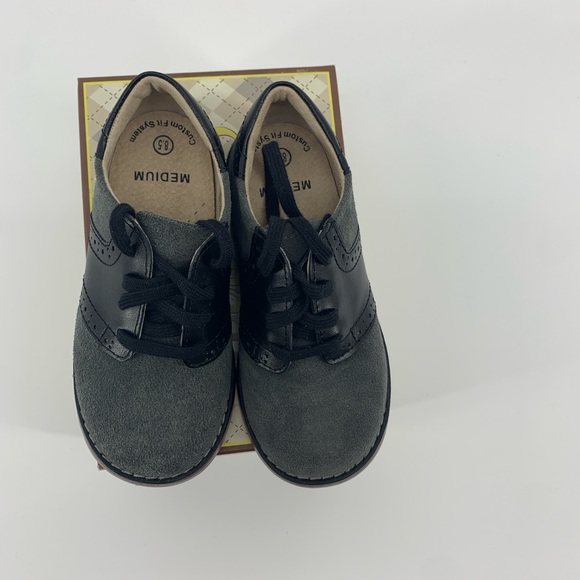 FootMates Connor boys size 8.5 grey/black - Picture 4 of 4